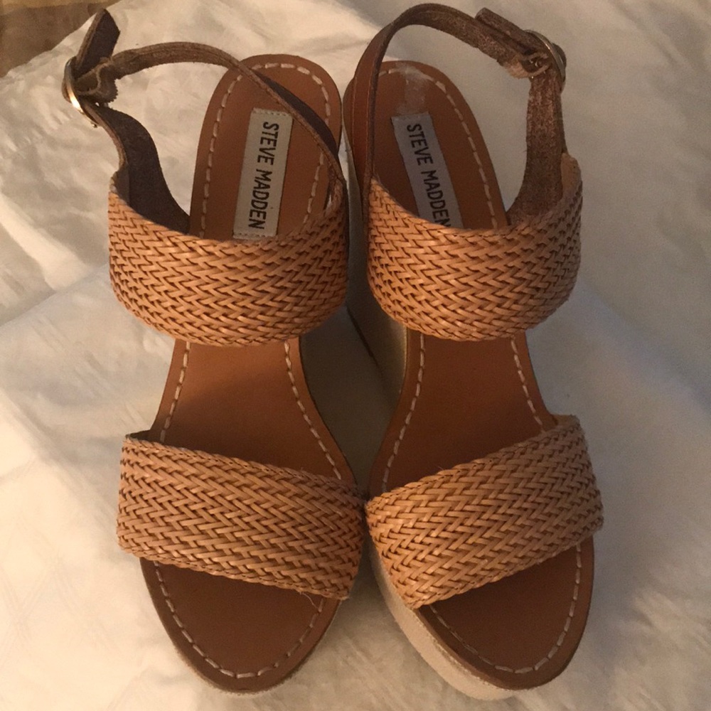 Steve Madden Wedge Shoe